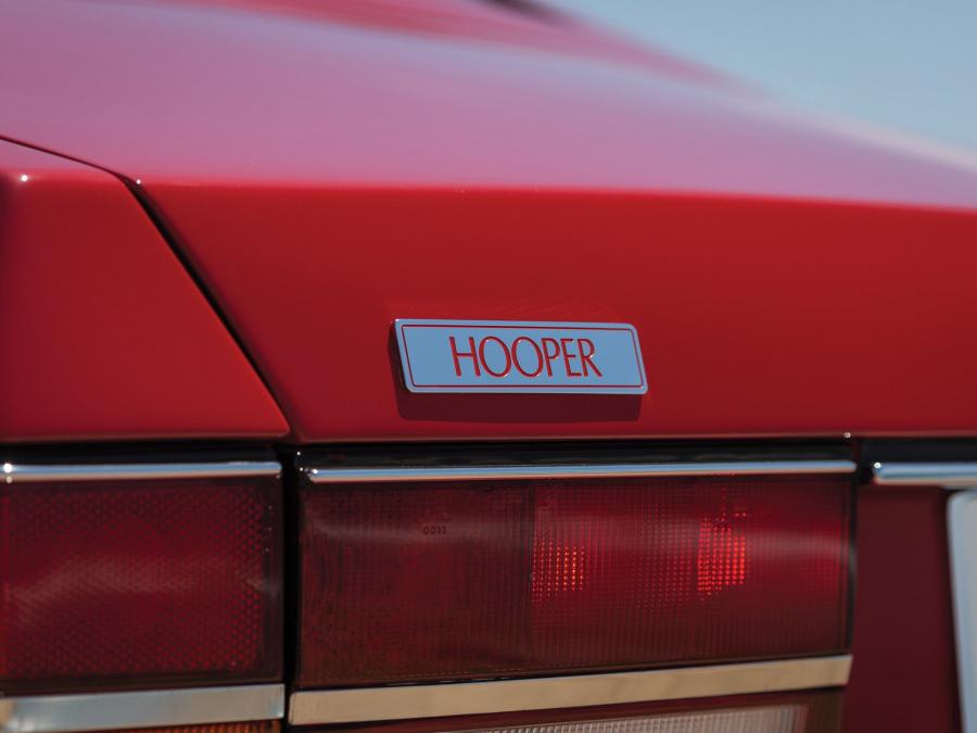 Логотип Bentley Turbo RL Empress II Coupe by Hooper 1991 года  (фото 11 из 32)